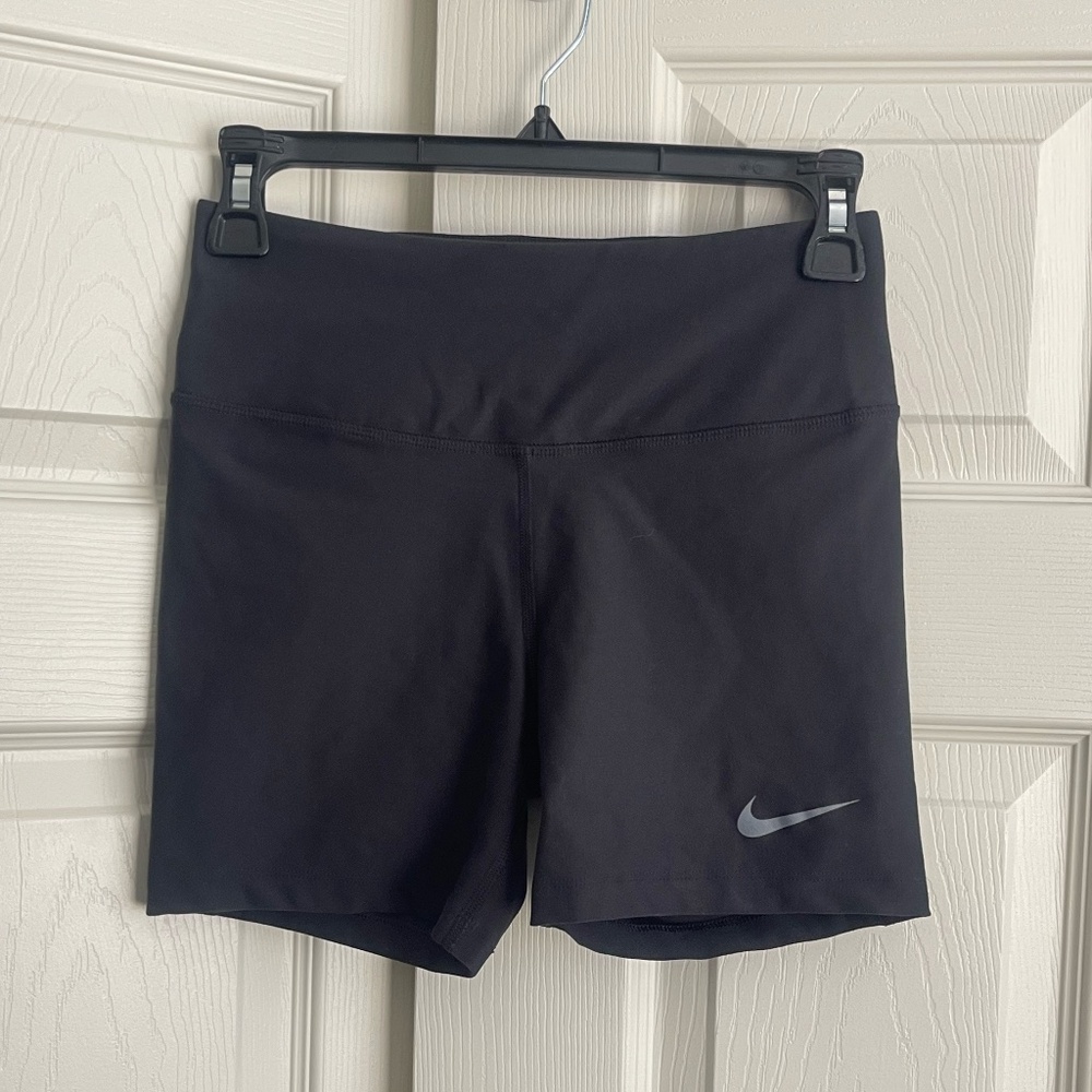 Nike Dri-Fit women's black size XS biker shorts. CONT O